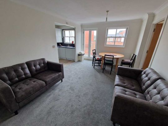 4 Bed Student Accommodation - Photo 1