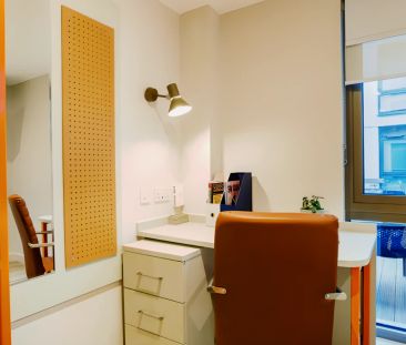 5 Bed Studio - Photo 4