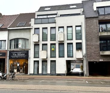 Appartement te huur in Deinze voor € 700 met 1 slaapkamer - Photo 2