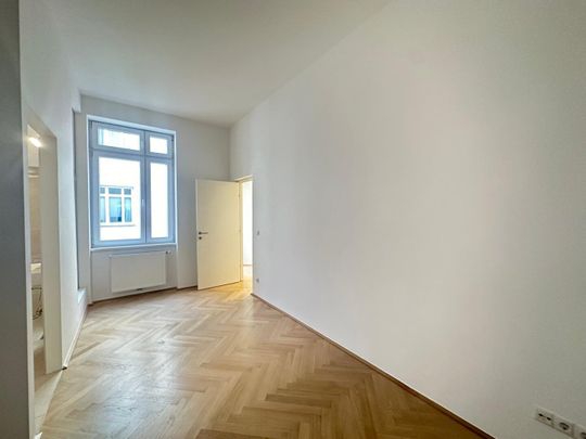 Historischer Charme trifft moderne Eleganz - Stilvolle Altbauwohnung im Herzen des 4. Bezirks - Photo 1