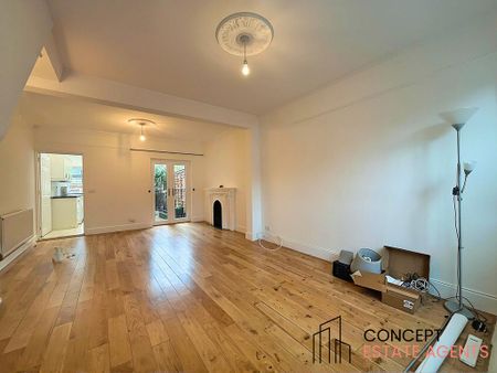 3 bedroom terraced house to rent - Photo 2