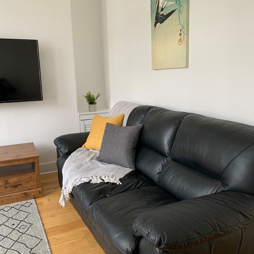 2 Bed Flat, Union Grove, AB10 - Photo 1