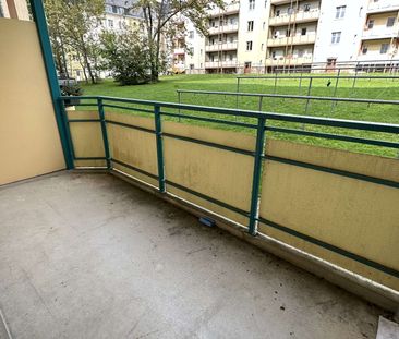 Frei ab 1.5.25 ! Laminat und großer Balkon u.v.m. - Foto 1