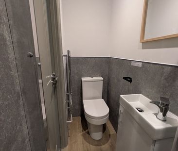 Room in a Shared House, Charlton Road, BS15 - Photo 1