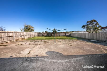 18 Fremantle Road, Sunbury, VIC 3429 - Photo 5