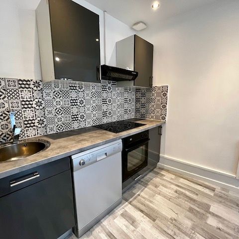 Location Appartement 2 pièces 42m² - Photo 1