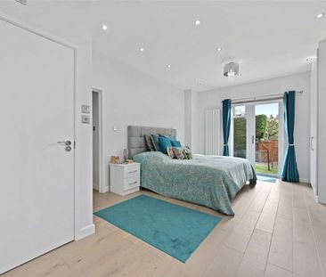 A spacious 2 bedroom ground floor apartment in Northwood. - Photo 4