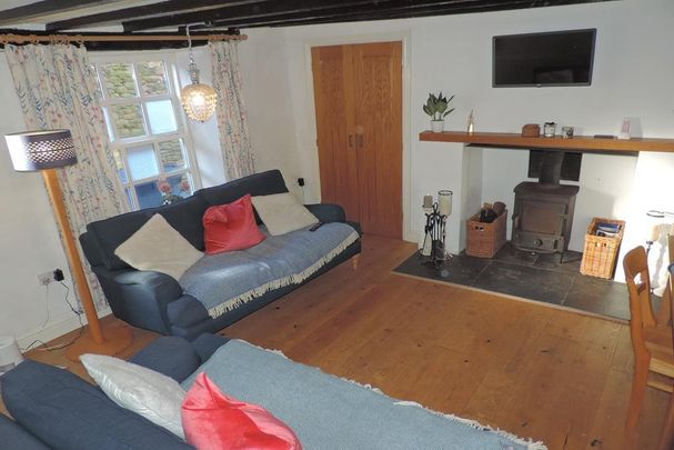 2 bedroom cottage to rent - Photo 1