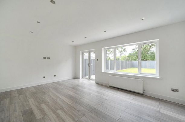 3 bedroom detached house to rent - Photo 1