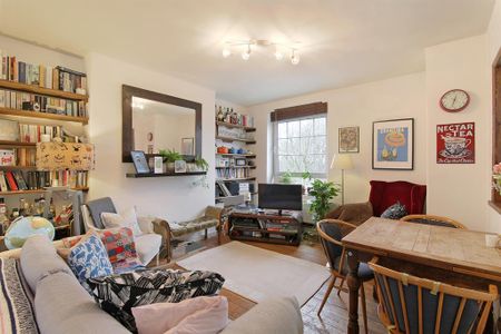 4 bedroom apartment to rent - Photo 4