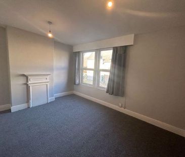 4 bedroom house to rent - Photo 2