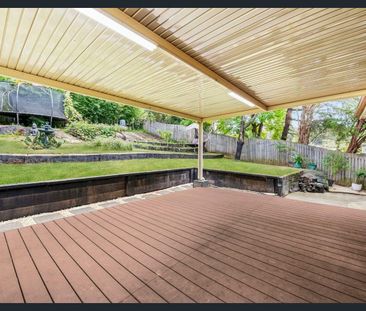 Quiet family living & conveniently close to Hornsby amenities - Photo 5