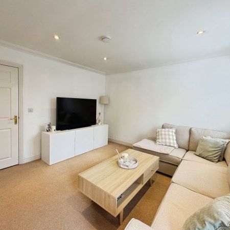 Douglas Court, Ely - Photo 1