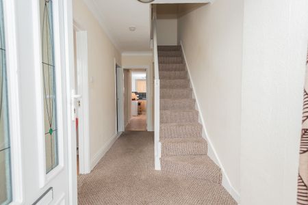 29 Harleston Street, Belfast, BT9 5FS - Photo 3