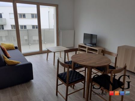 T2 MEUBLE AVEC BALCON + PARKING - Photo 3