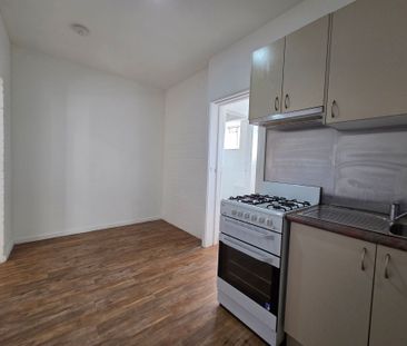 Low-Maintenance Living in Mentone - Photo 2