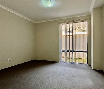 Spacious Family Living in a Prime Butler Location! - Photo 4