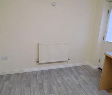 2 bedroom house to rent - Photo 1