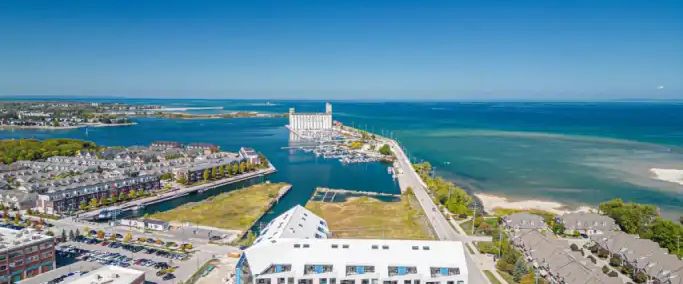 306 - 31 HURON STREET | 306 - 31 HURON STREET, Collingwood - Photo 1