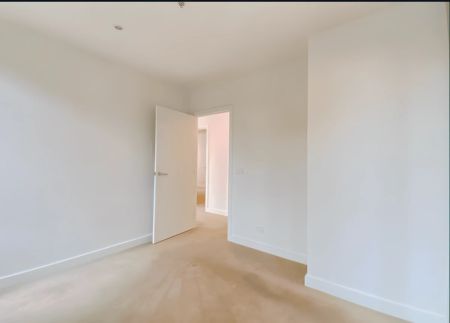 2 Bedroom*106 - Photo 4