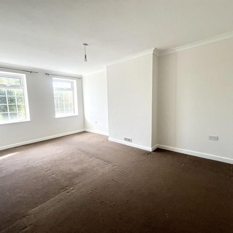 2 bedroom house to rent - Photo 1