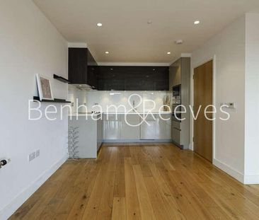 Barking Road, Canning Town, E16 - Photo 5