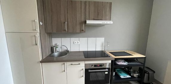 Location Appartement 1 pièce 35m² LE HAVRE 76600 - Photo 2