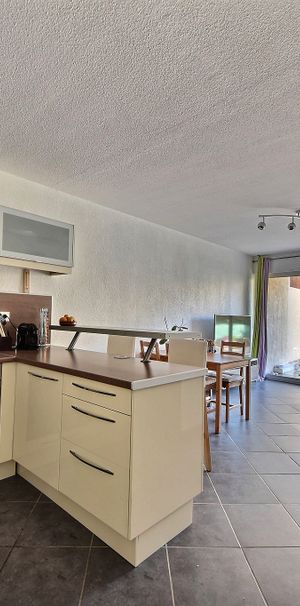 Location Appartement 2 pièces 39m² LA VALETTE DU VAR 83160 - Photo 1