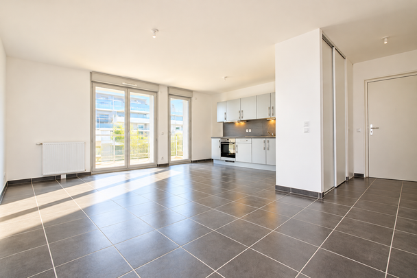 Location Appartement 3 pièces 69m² ANNECY 74000 - Photo 1