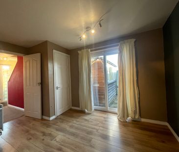 3 bedroom house to rent Schoolfield, Glemsford, Sudbury, CO10 - Photo 1