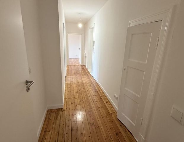 5-Zimmer Wohnung in Charlottenburg - ab sofort verfügbar - Photo 1