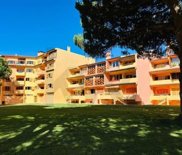 3 room luxury Flat for rent in Cascais, Lisbon - Photo 2