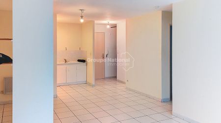 Appartement T2 avec balcon + parking + cave commune sur palier, - Photo 2