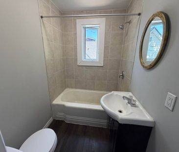 For Lease - 202 Colborne Street Unit# B, London East, Ontario - Photo 1