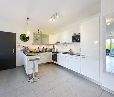 Bel appartement traversant avec vue dégagée - Foto 1