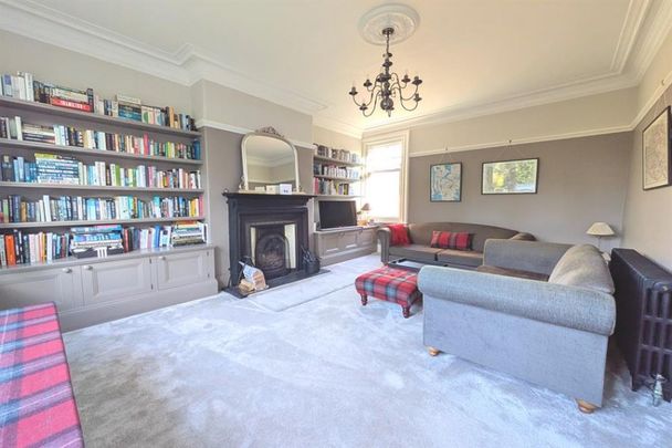 3 Bedroom Semi Detached Available Arranging tenancy - Photo 1