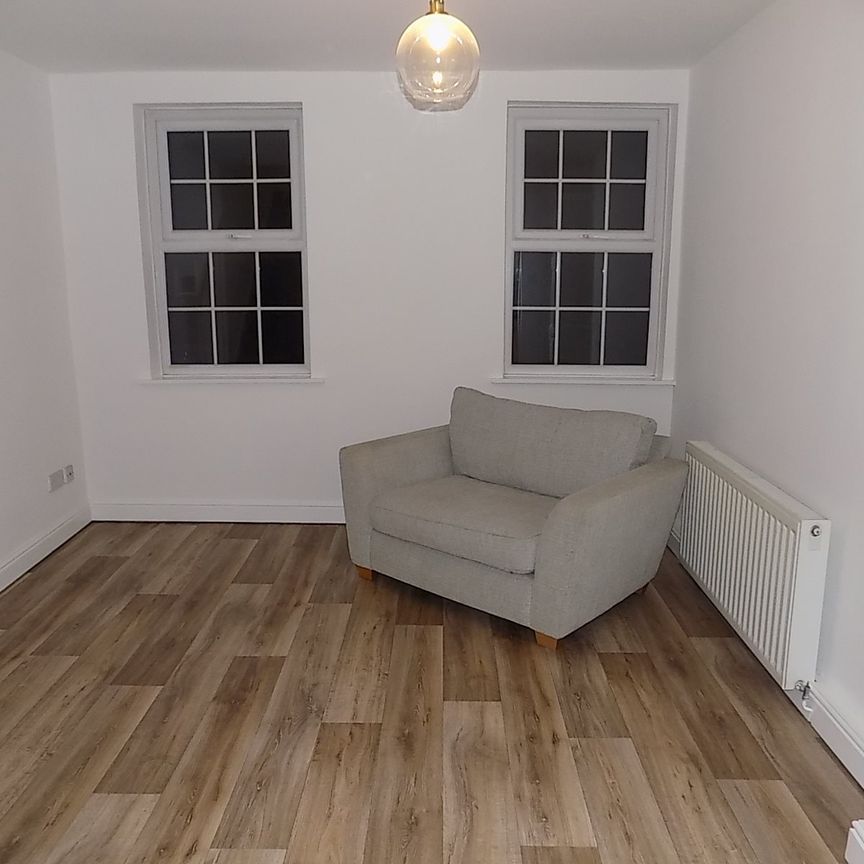 Tavern Cottages - Photo 1