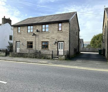 Semi-detached house to rent on - Photo 2