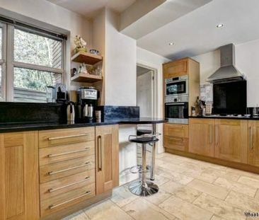 4 bedroom property to rent in High Wycombe - Photo 5