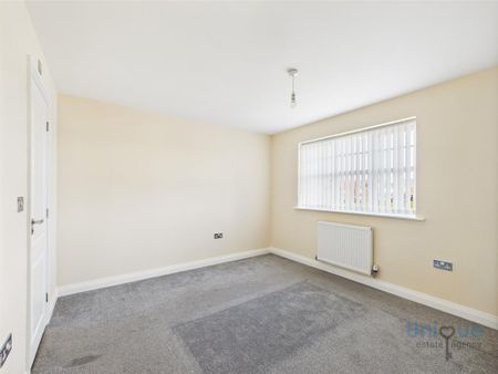 3 bedroom detached house to rent - Photo 5