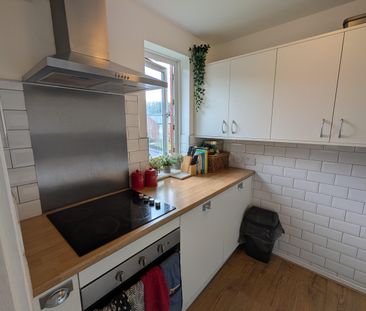 1 bed Flat in Rosebank House 217 Belle Vue Road, Leeds, LS3 1HG - Photo 1
