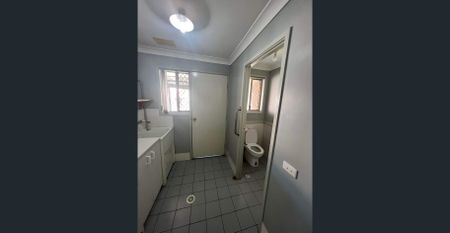 TIDY FAMILY HOME!!! - Photo 5