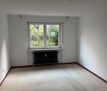 Großes WG Zimmer in S-Vaihingen, Top Lage! 1 min zur S Bahn - Photo 1