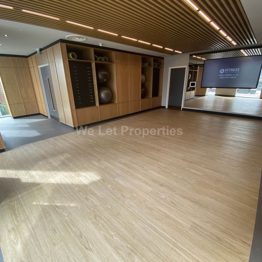 Price £2,200 pcm - Available Now - Furnished - Photo 1