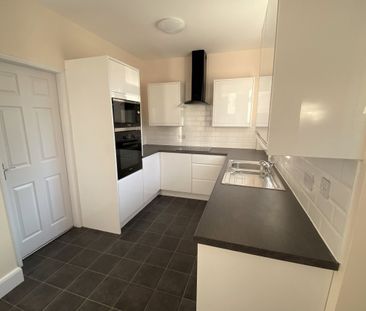 Halliwell Crescent, Sheffield - Photo 5