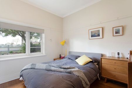 52A Kangaroo Road, Murrumbeena - Photo 3