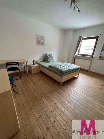 Miete inkl. Nebenkosten: 1.050 € pro Monat, plus Strom, plus Heizung - Photo 2