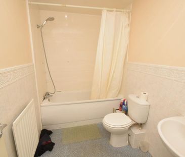 4 bedroom house to rent - Photo 1