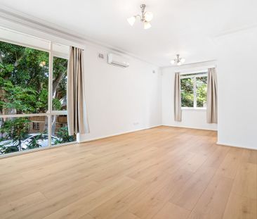 Renovated House With Backyard - Photo 1