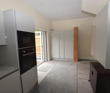 3 bedroom House To Let - Photo 1